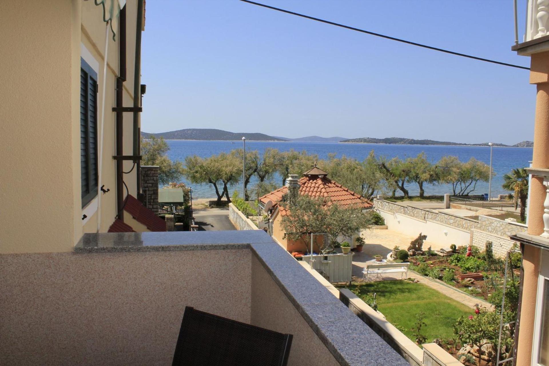 Apartments Zdenka Vodice Exterior foto