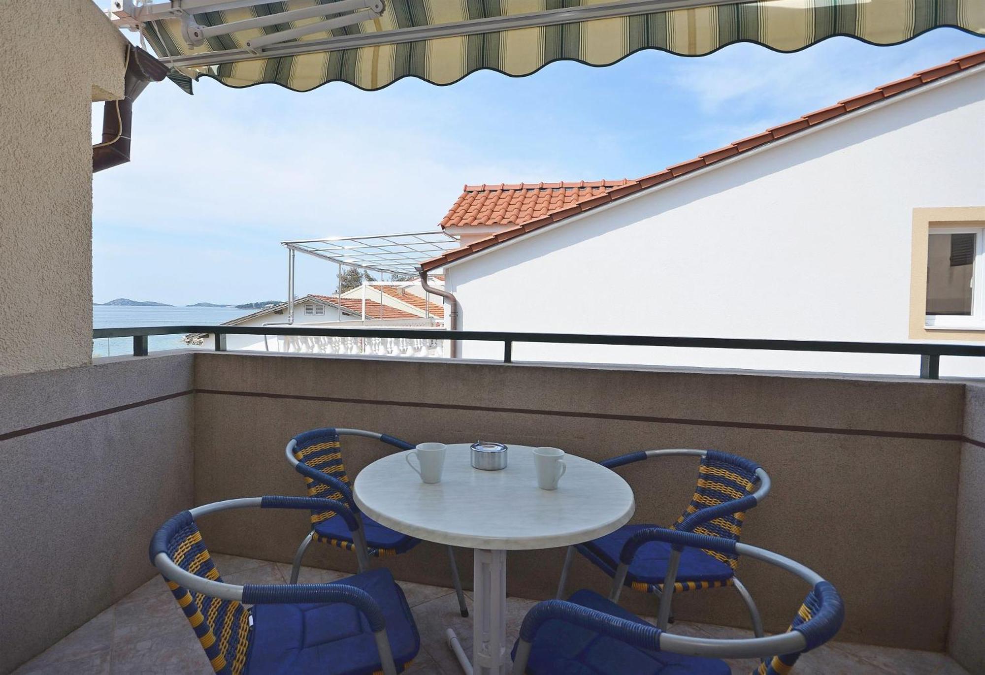 Apartments Zdenka Vodice Exterior foto